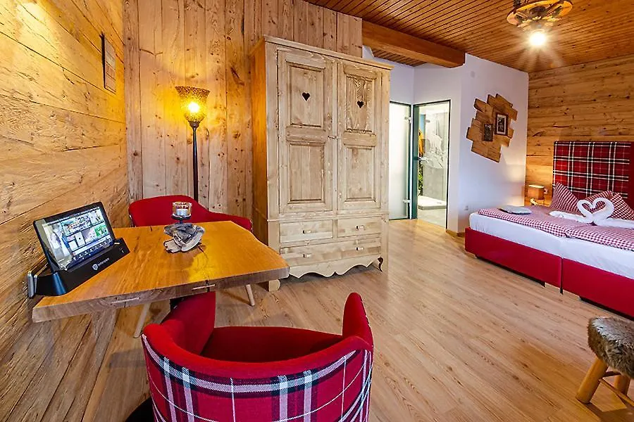 فندق Almhotel Gruensteinblick Königssee